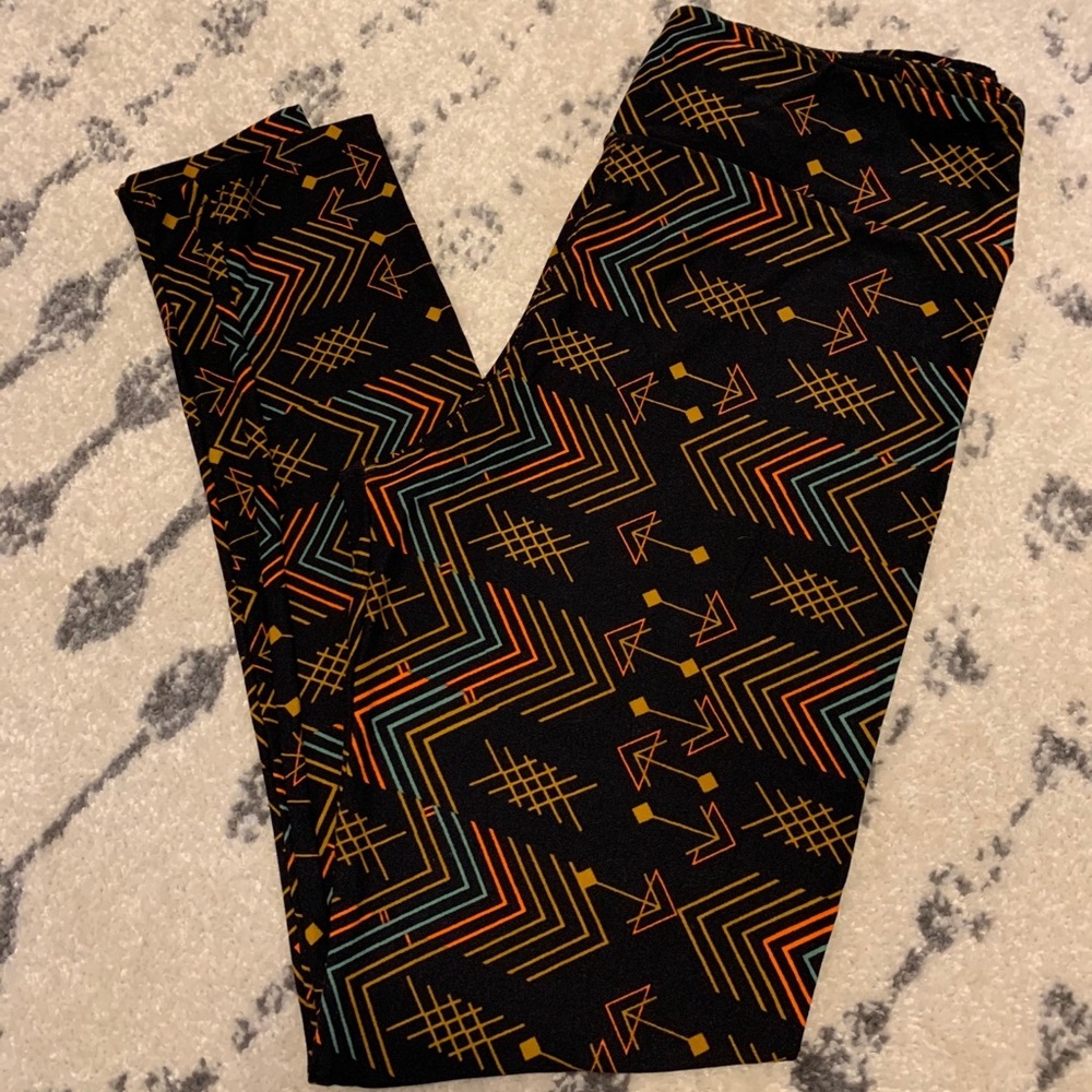 LuLaRoe Legging Arrow Legging TC